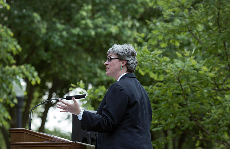 Dr. Lynette Breedlove, Director of The Gatton Academy, speaks during the ceremony.