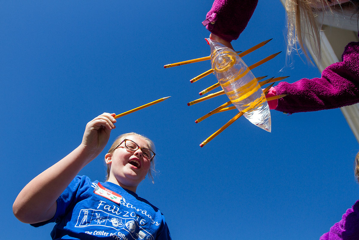 Cool Science for Curious Kids (Photo by Sam Oldenburg)