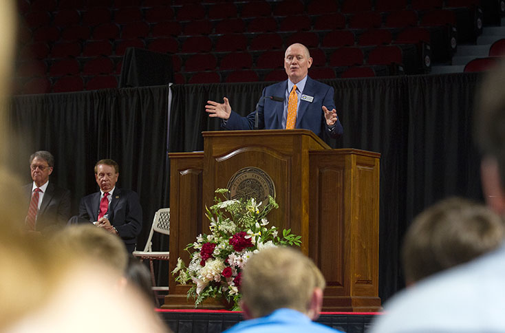 Keynote speaker Ron Skillern, the 2017 Kentucky Teacher of the Year, addresses the seventh graders recognized for their academic achievement at the Duke TIP Kentucky Recognition Ceremony. (Photo by Sam Oldenburg)