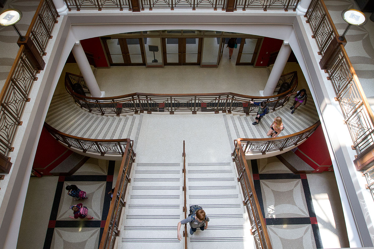 SCATS students move between their third and fourth period classes in Gary Ransdell Hall Monday, June 19. (Photo by Sam Oldenburg)
